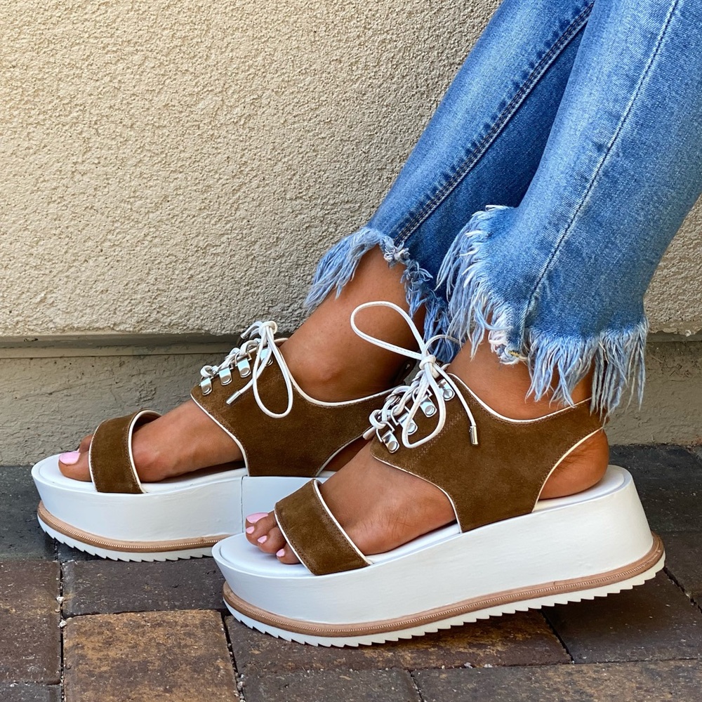 Kate Bosworth Razored Treads Lace Up Platform - Picture 5 of 10